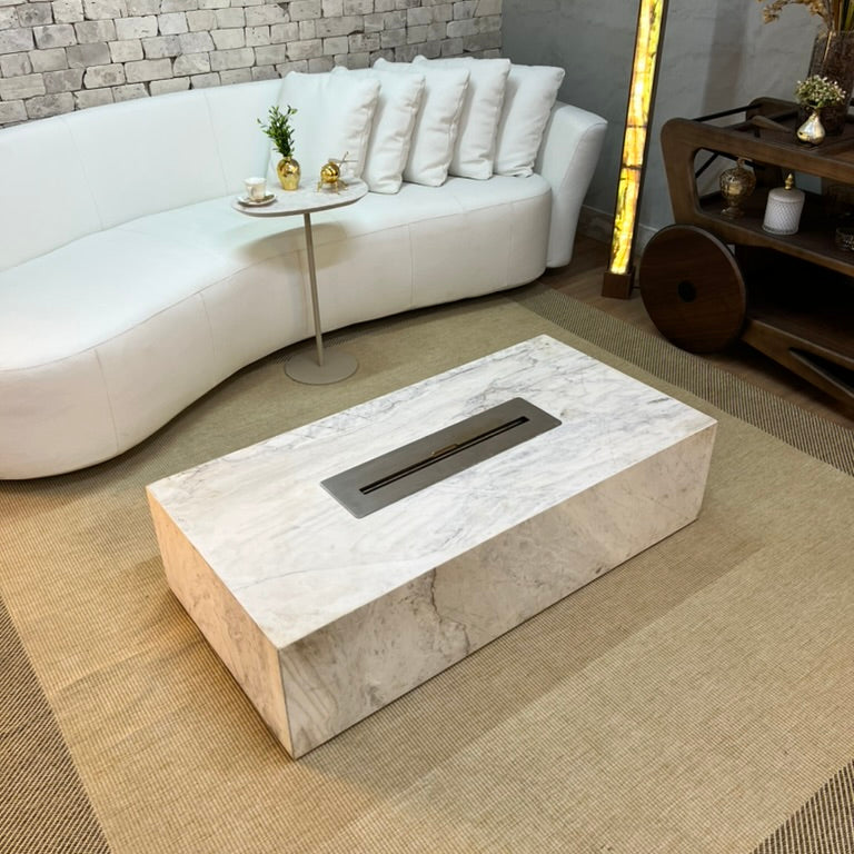 Mesa de Centro Vulcano com Lareira em Mármore Calacatta