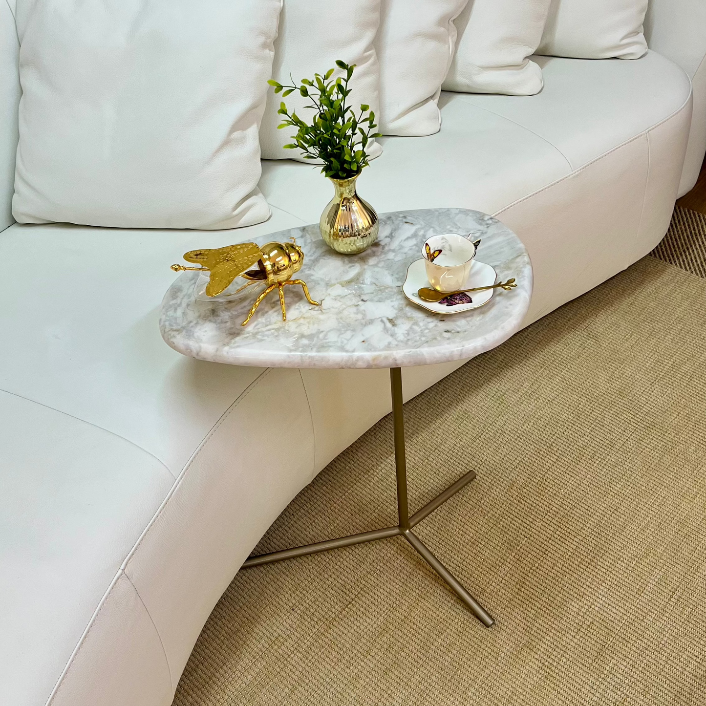 Mesa Flamingo Mármore Calacatta
