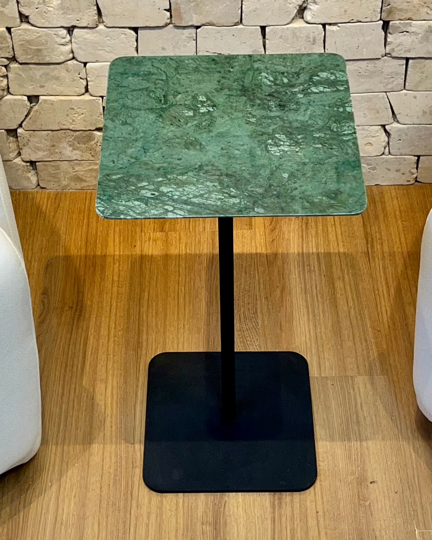 Mesa Quadratto Mármore Verde Guatemala