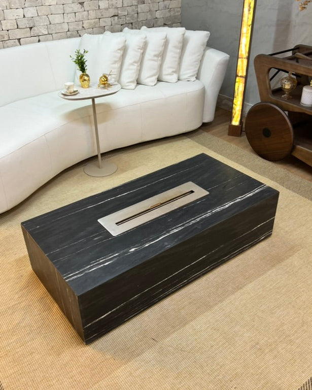 Mesa de Centro Vulcano com Lareira em Mármore Nero Striatto