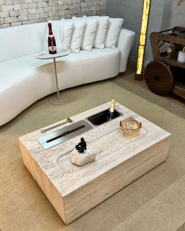 Mesa de Centro Vulcano com Lareira, Champanheira, e Rebaixo Italiano Mármore Travertino Romano