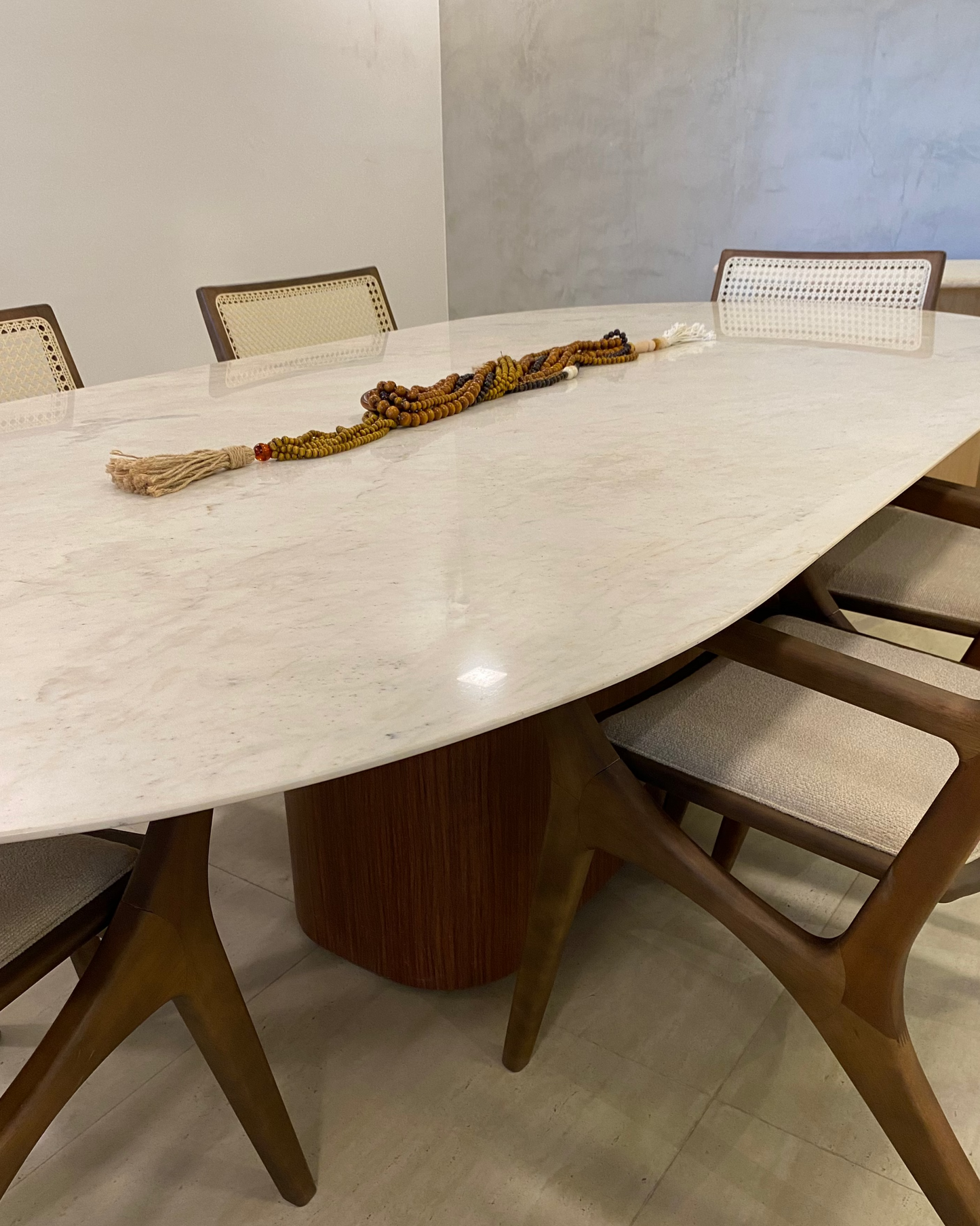 Mesa de Jantar Oblongo Mármore Calacatta Premium