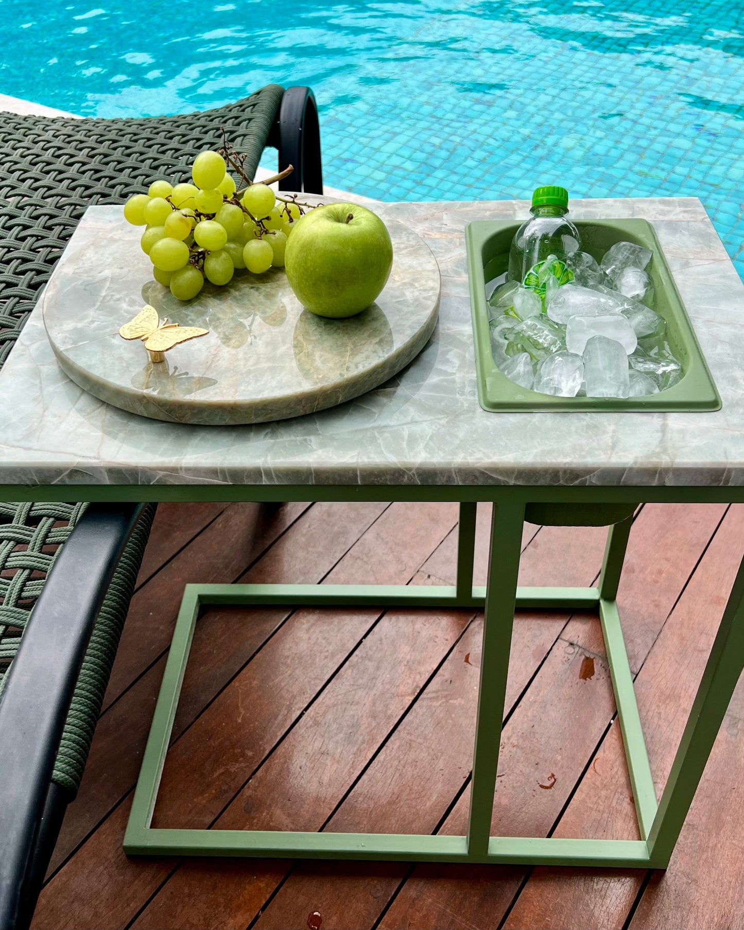 Mesa Gourmet Quartzito Verde Esmeralda