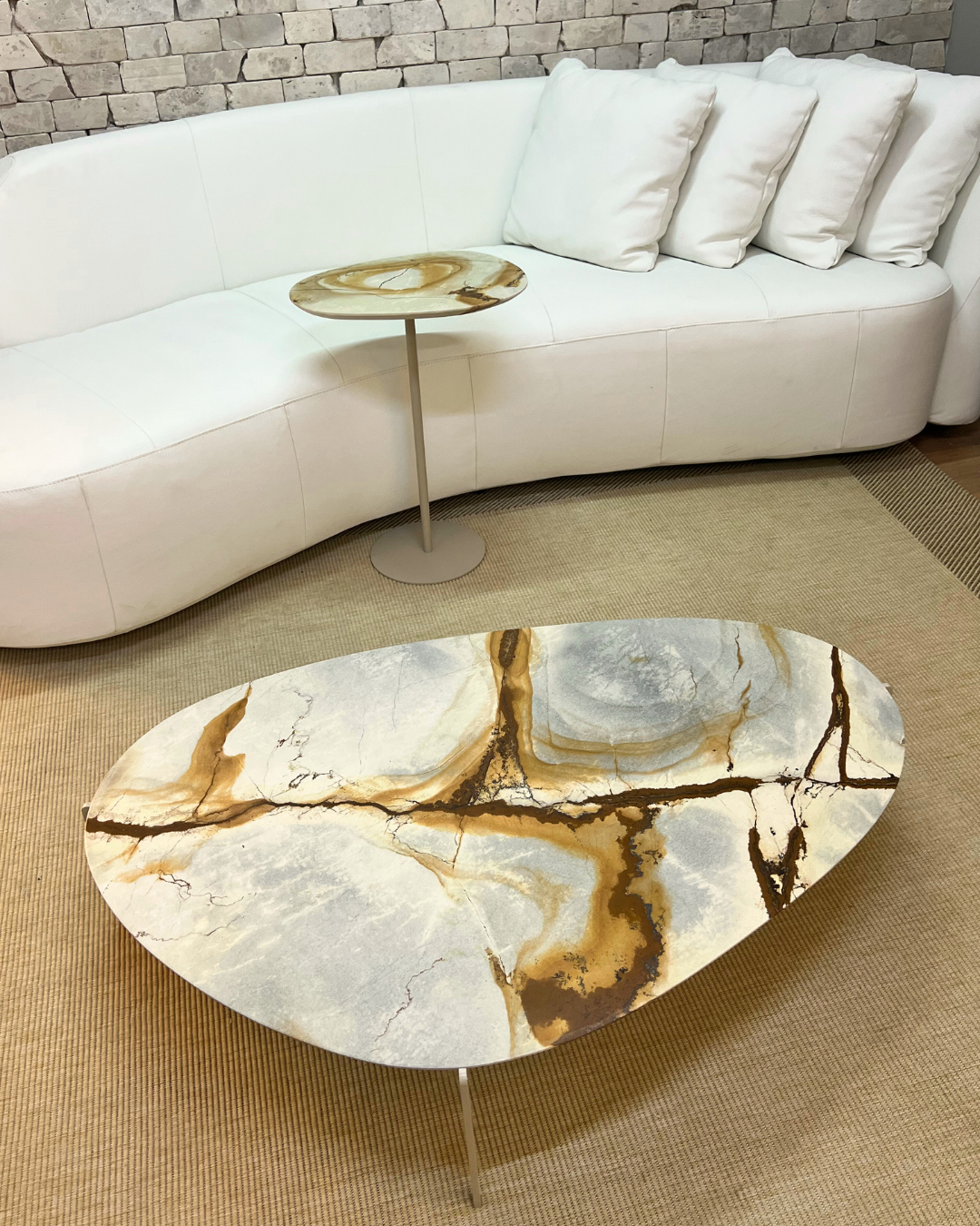 Mesa de Centro Versátille Quartzito Terracota Imperial