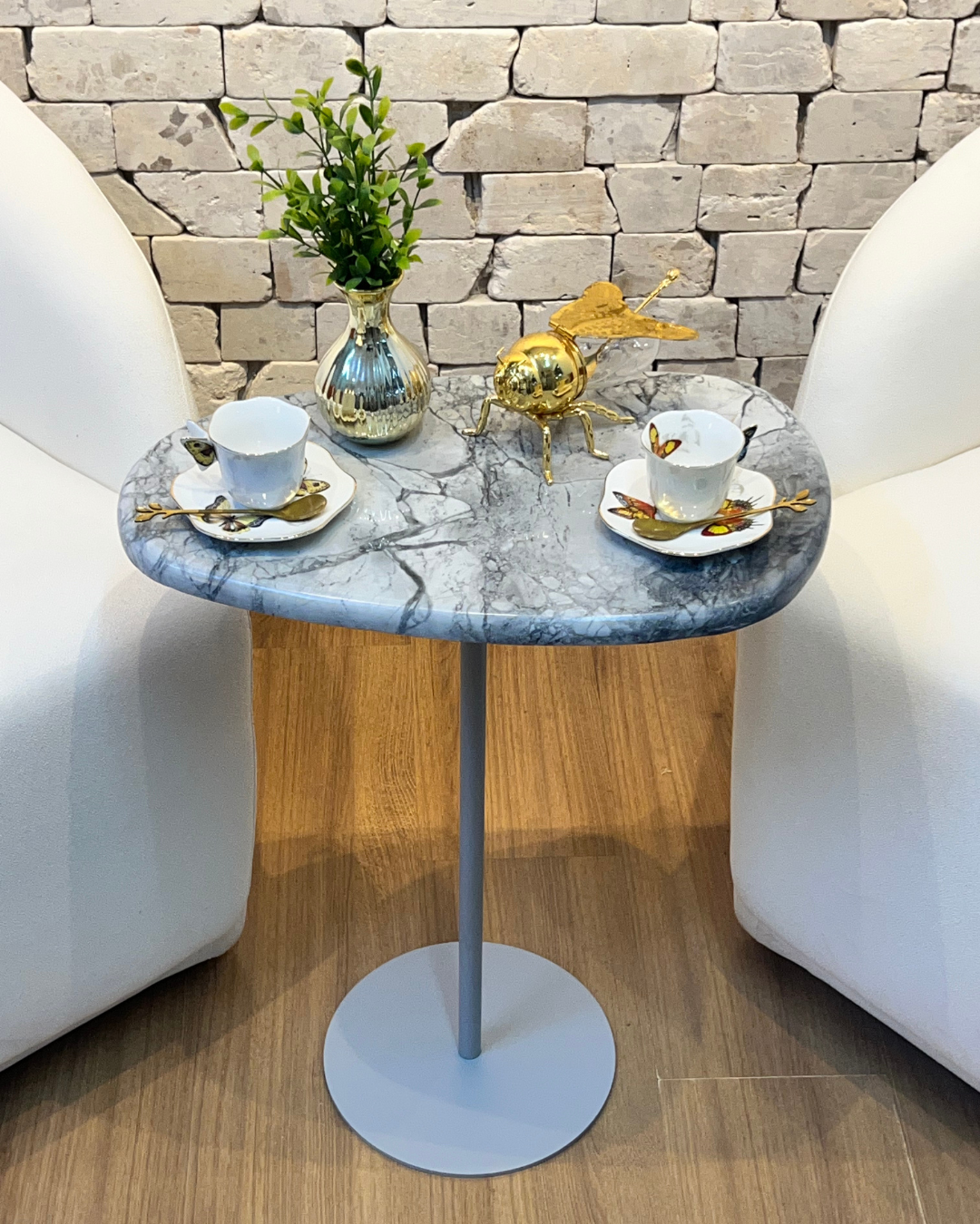 Mesa de Apoio Tulipa