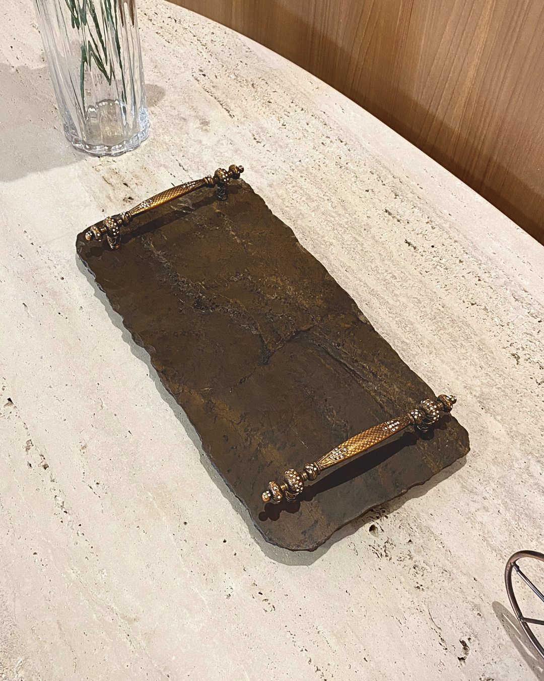 Bandeja Multifuncional Orgânica Quartzito Brozite