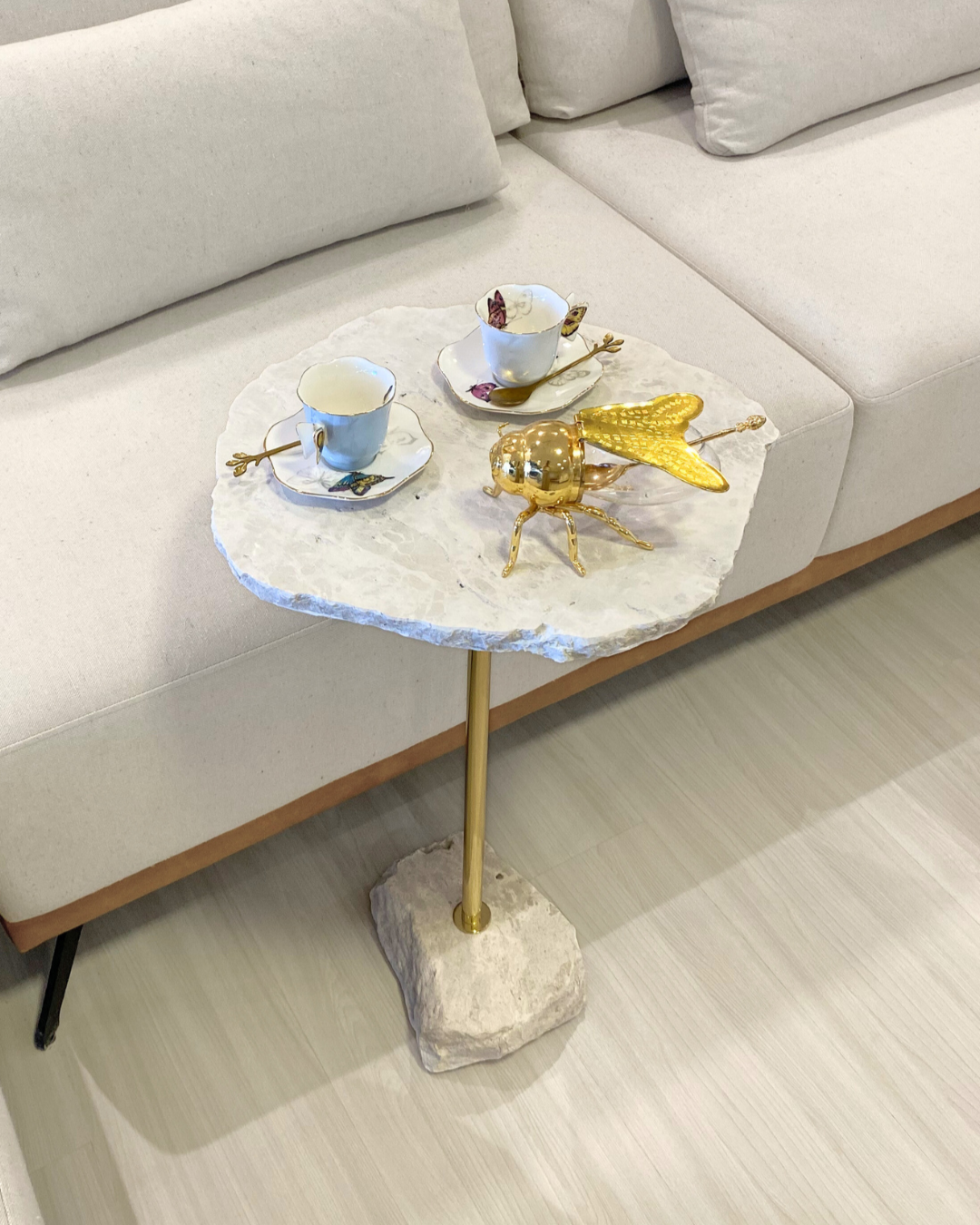 Mesa La Rocca Mármore Travertino Cappuccino