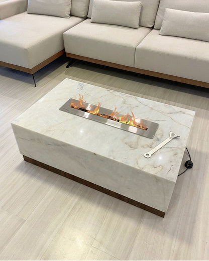 Mesa de Centro com Lareira Quartzito Crystallus Translúcido