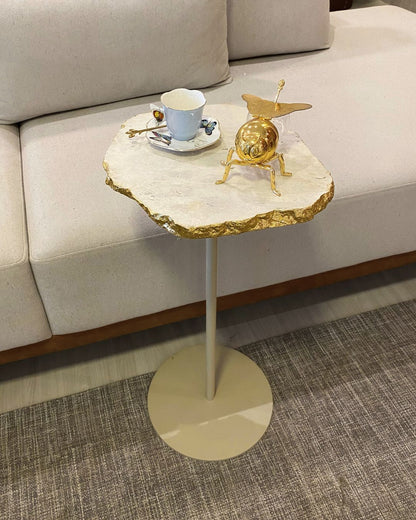 Mesa Orgânica Zera Mármore Travertino Cappuccino Ouro Metalik
