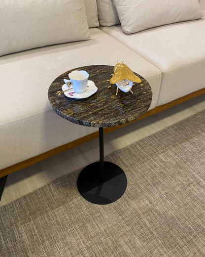 Mesa Zera Granito Golden Galaxy