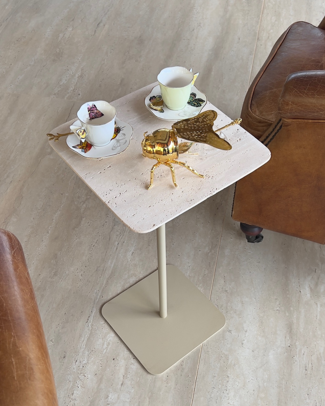 Mesa Quadratto Mármore Travertino Romano