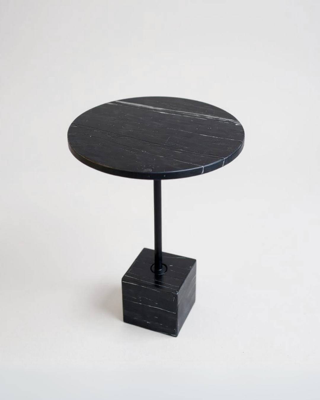 Mesa de Apoio Malbec