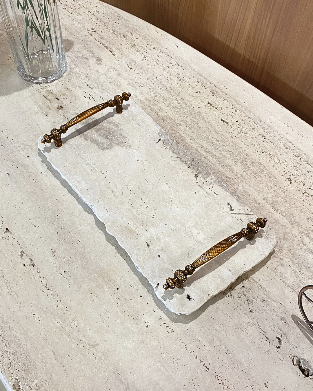 Bandeja Multifuncional Orgânica Mármore Travertino Romano