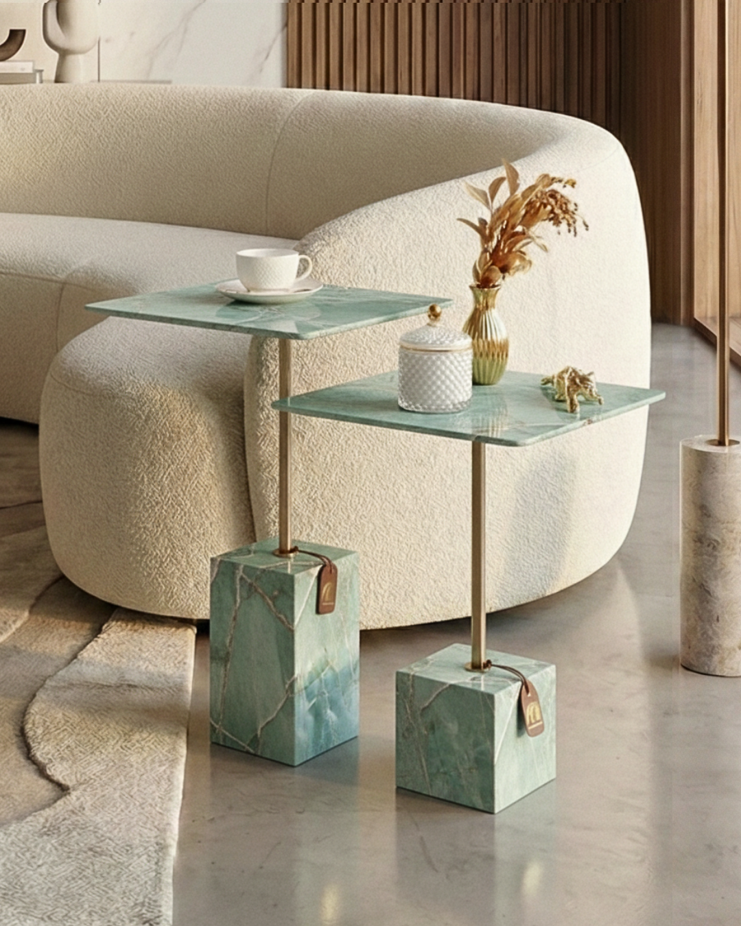 Mesa Lateral Casal Quadratino
