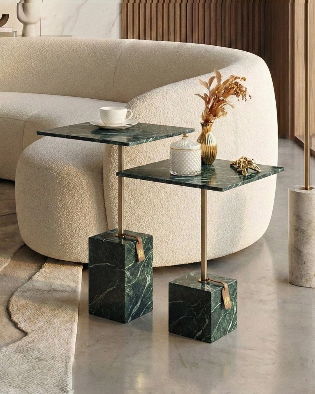 Mesa Lateral Casal Quadratino