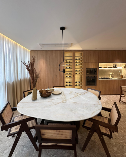 Mesa de Jantar Orgânica Pétala