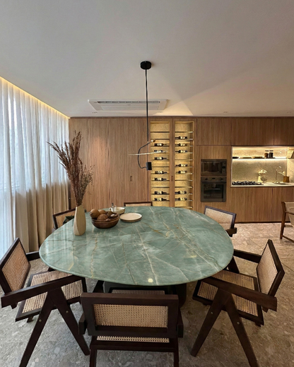 Mesa de Jantar Orgânica Pétala