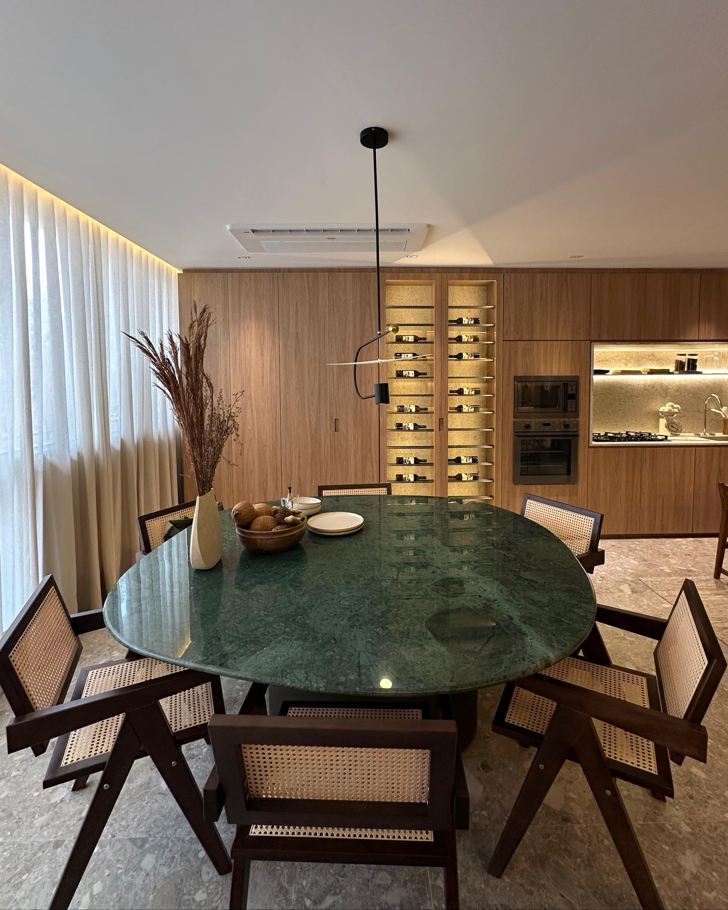 Mesa de Jantar Concha Mármore Verde Guatemala