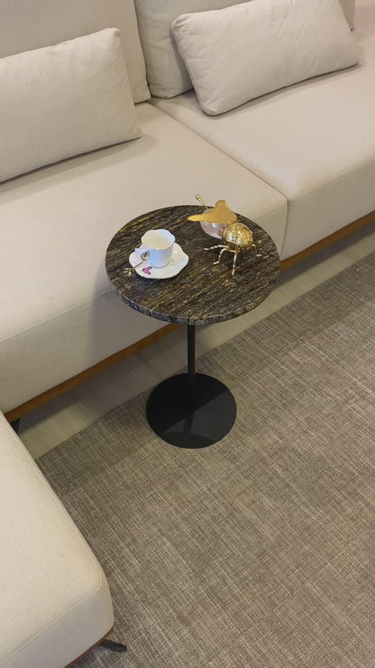 Mesa Zera Granito Golden Galaxy