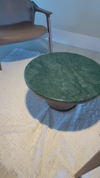 Mesa de Centro Malbec Mármore Verde Guatemala Polida