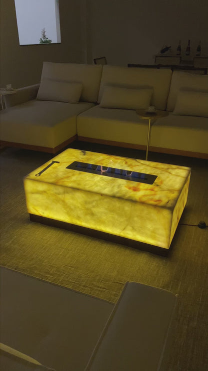 Mesa de Centro com Lareira Quartzito Crystallus Translúcido