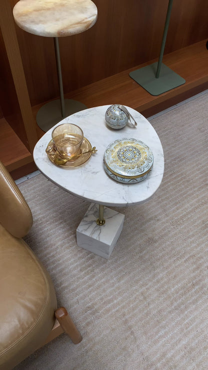 Mesa de Apoio Sangiovese Ícone